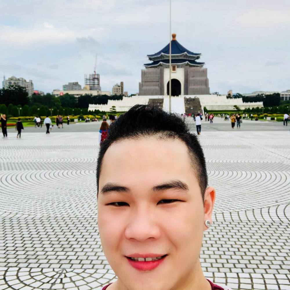 Meet your Posher, Peter